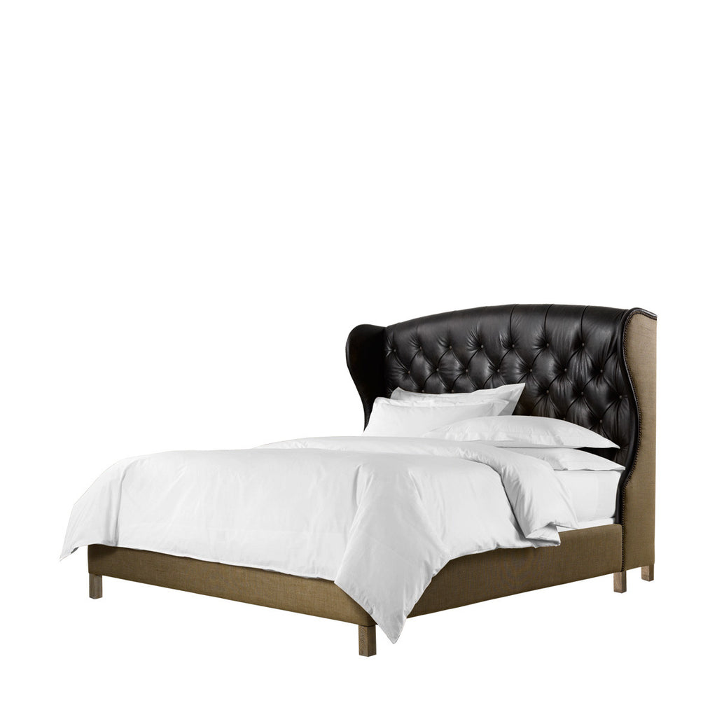 Кровать класса люкс MEREDIAN WING KING LEATHER HEADBOARD WITH FRAME